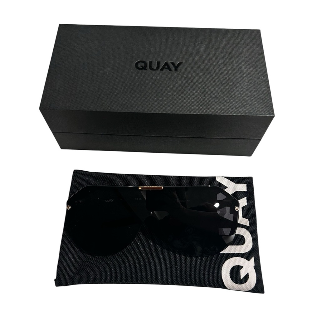 Quay Australia Black Aviator Sunglasses